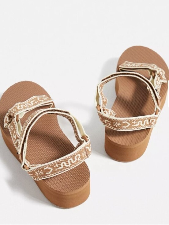 Teva Shoes - Teva Flatform Universal Brown Band Sandals